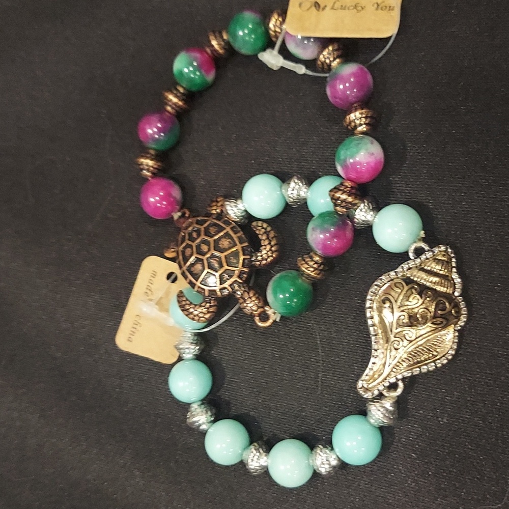 NWT Gemstone Bracelet Set with Turtle and Seashell Charms - Picture 3 of 7